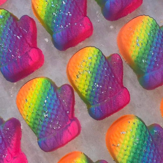 Rainbow Mitten Bath Bomb