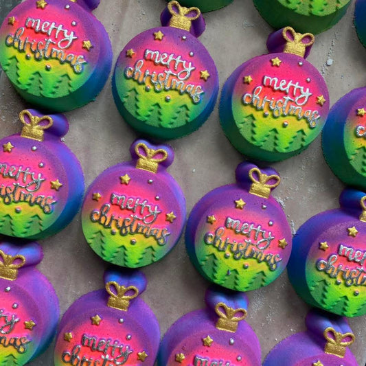 Merry Christmas Jumbo Bauble Bath Bomb