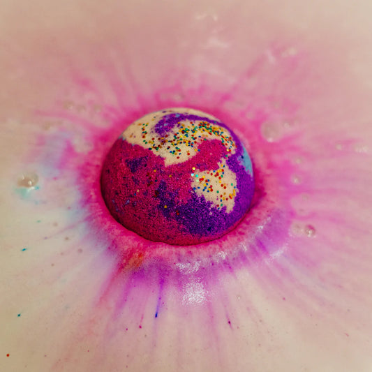 Birthday Cake Classic Round Bath Bomb